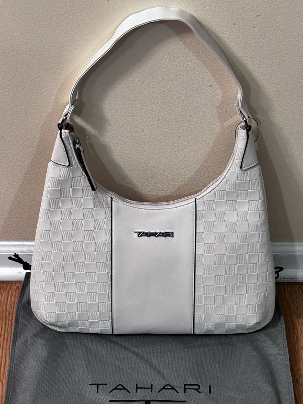 Tahari Delta Hobo Shoulder Handbag Bone Soft Cream Neutral Tone Retail $129